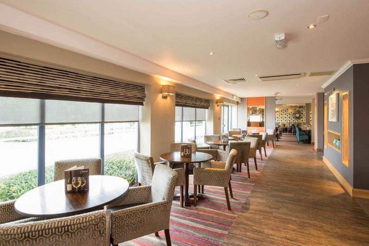 Premier Inn Poole North Экстерьер фото